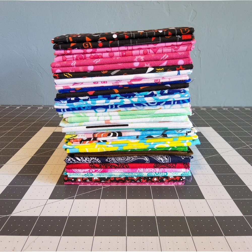 Cotton Quilting Craft Fabric Fat Quarter 90s Novelty Geometric Pink Green Blue